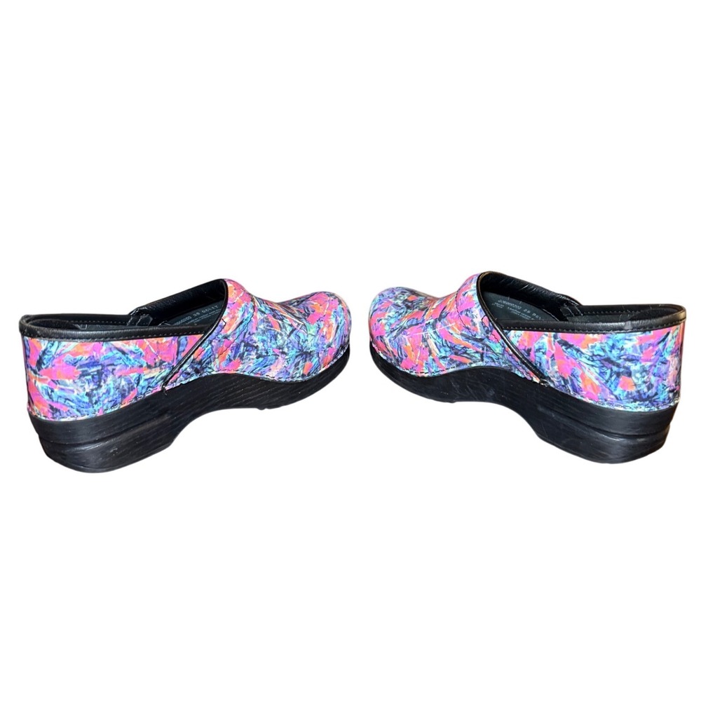 Dansko Professional Clogs Womens 39 Multicolor Abstract Leather Comfort Shoes - Picture 4 of 8